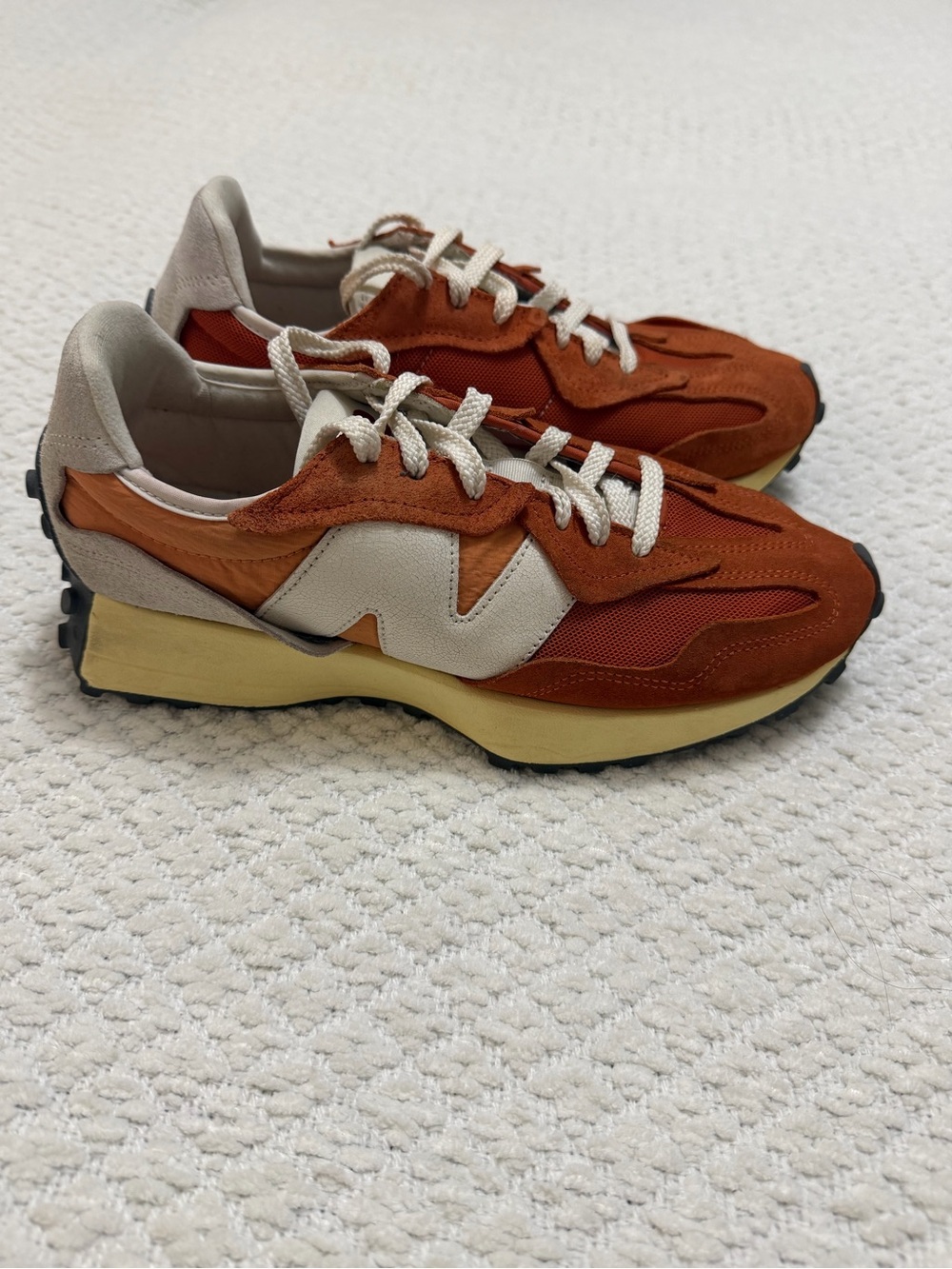 New Balance 327 Sneakers Infield Clay/Copper Women’s Size 9.5 Men’s Size 8